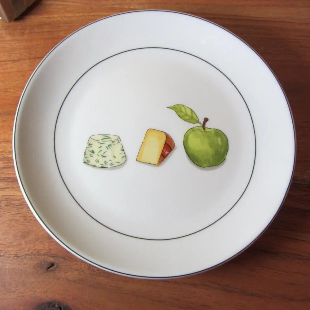 3 for $24 crate & barrel nancy green fruit fromage appetizer plate apple (W3972)